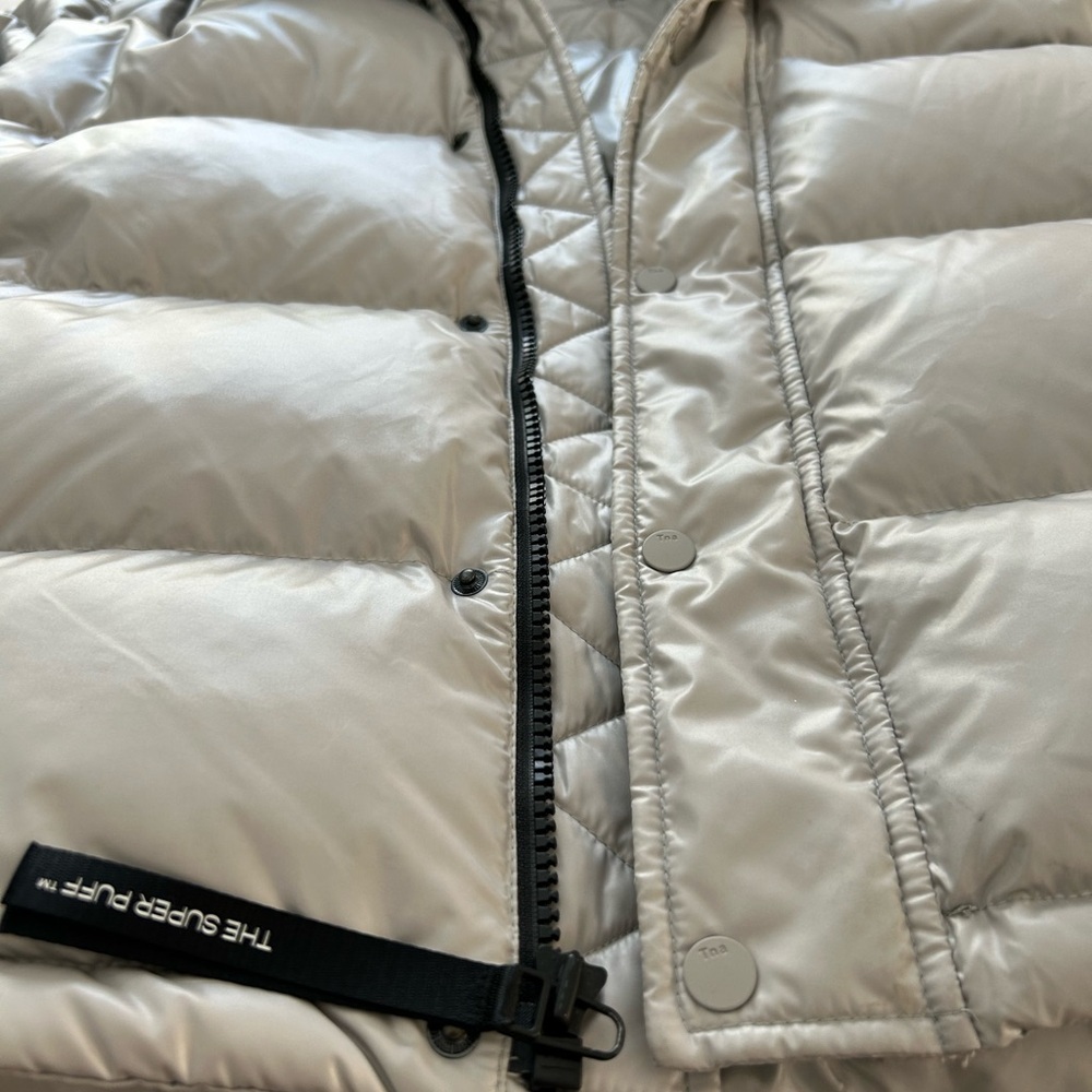 Mr. Superpuff Shiny Silver Jacket View 2